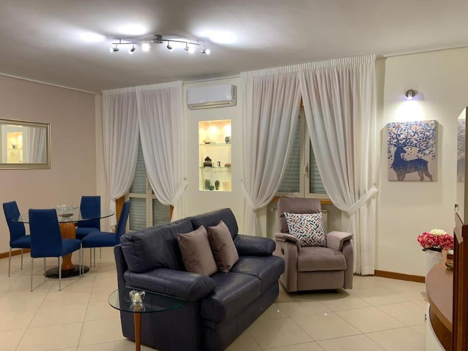 Apartment Dimaru *